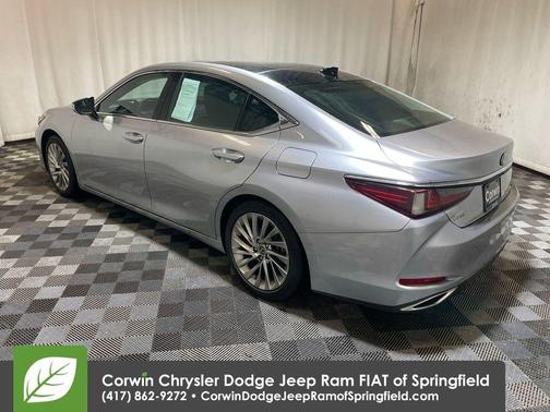 2022 Lexus ES 350 Ultra Luxury