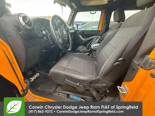 Dozer Clearcoat 2012 Jeep Wrangler Sahara