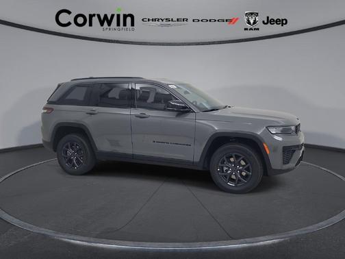 Sting Gray Clearcoat 2027 Jeep Grand Cherokee Sport