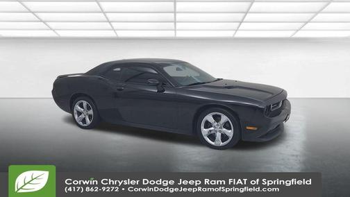 2013 Dodge Challenger SXT