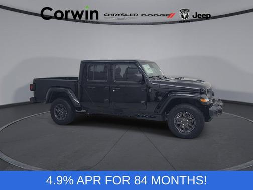 Black Clearcoat 2026 Jeep Gladiator Sport