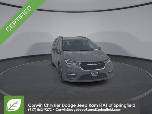 Ceramic Gray Clearcoat 2022 Chrysler Pacifica Touring-L