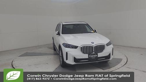 Alpine White 2025 BMW X5 PHEV xDrive50e