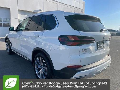 Alpine White 2025 BMW X5 PHEV xDrive50e