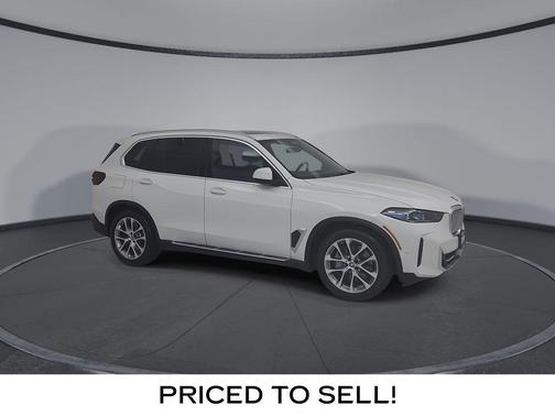 Alpine White 2025 BMW X5 PHEV xDrive50e