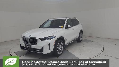 Alpine White 2025 BMW X5 PHEV xDrive50e