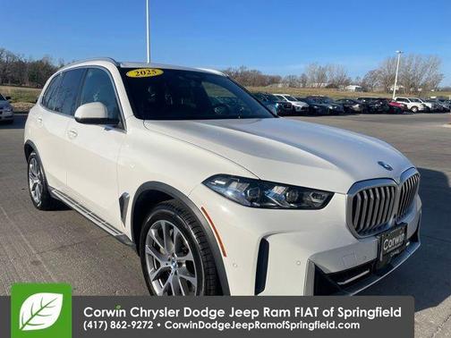Alpine White 2025 BMW X5 PHEV xDrive50e