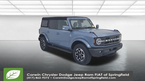 2024 Ford Bronco Outer Banks