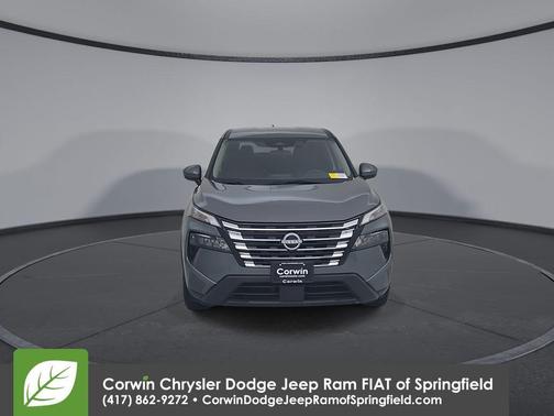 Gun Metallic 2025 Nissan Rogue SV