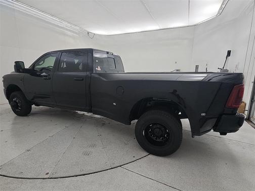2025 RAM 3500 Laramie