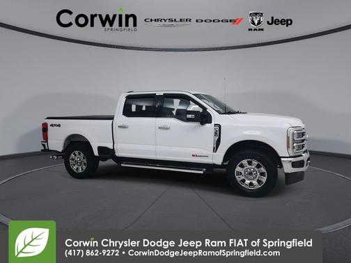 Oxford White 2023 Ford F-350 Lariat Super Duty
