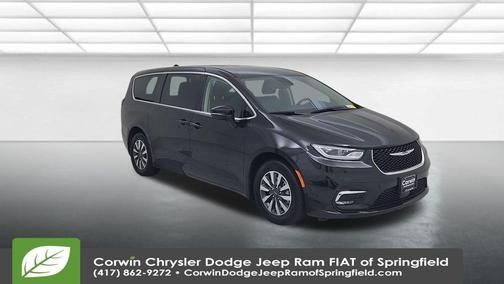 2024 Chrysler Pacifica Hybrid Select