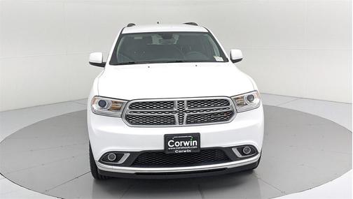 Photo 2 of 39 of 2020 Dodge Durango SXT