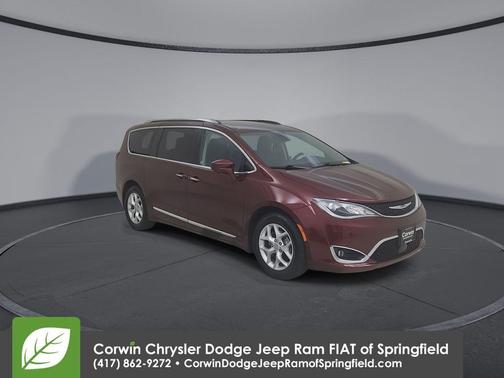 2020 Chrysler Pacifica Touring-L Plus