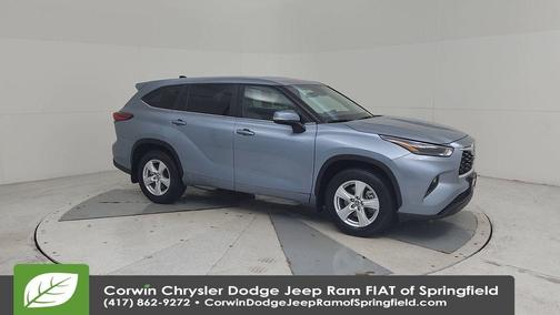 2023 Toyota Highlander LE