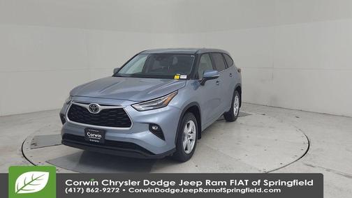 2023 Toyota Highlander LE