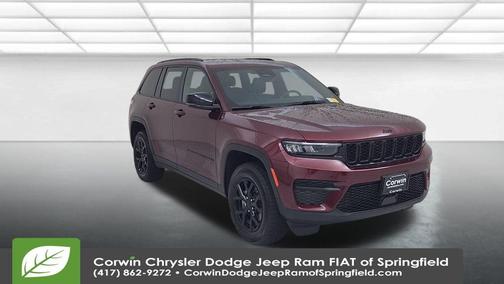 2025 Jeep Grand Cherokee Laredo