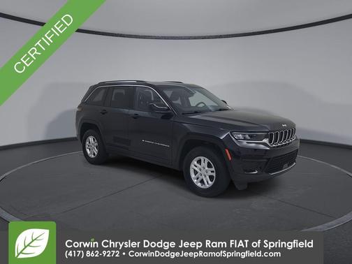 Diamond Black 2023 Jeep Grand Cherokee Laredo
