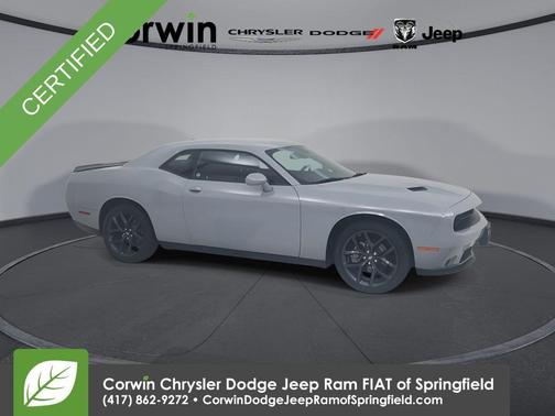 2022 Dodge Challenger SXT