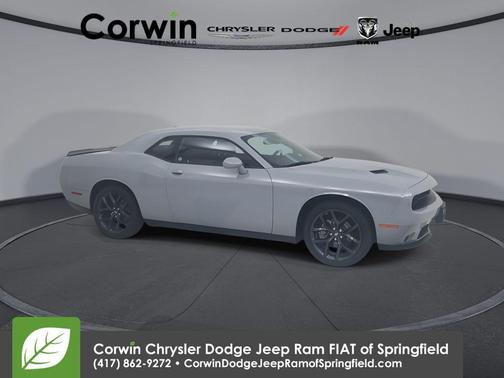 2022 Dodge Challenger SXT