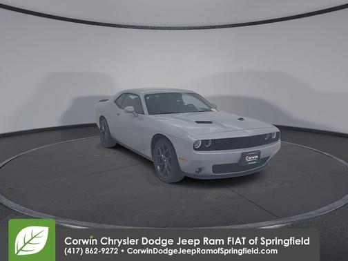 2022 Dodge Challenger SXT