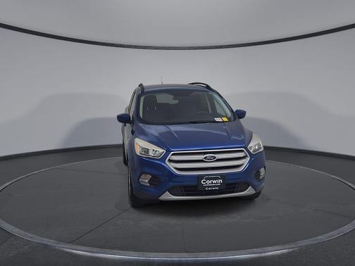 Lightning Blue Metallic 2018 Ford Escape SE
