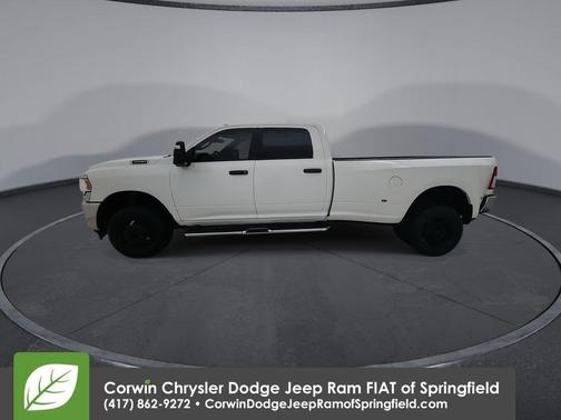 Bright White Clearcoat 2023 RAM 3500 Big Horn