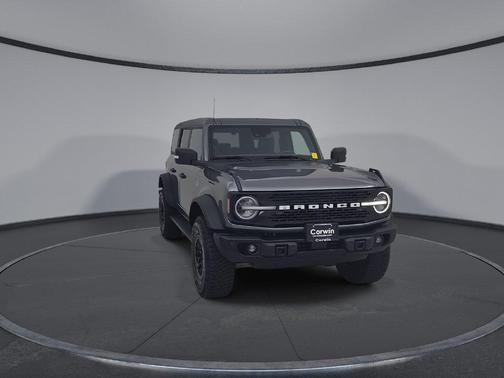 Carbonized Gray Metallic 2023 Ford Bronco Wildtrak