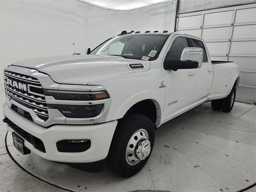 2025 RAM 3500 Limited
