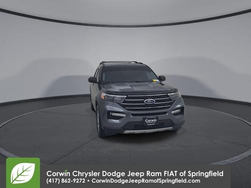Carbonized Gray Metallic 2022 Ford Explorer XLT