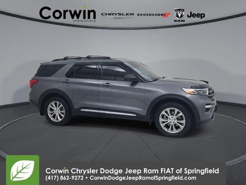 Carbonized Gray Metallic 2022 Ford Explorer XLT