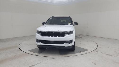 2025 Jeep Wagoneer L Series III