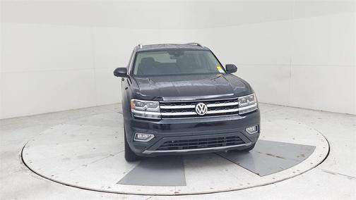2018 Volkswagen Atlas 3.6L SEL Premium