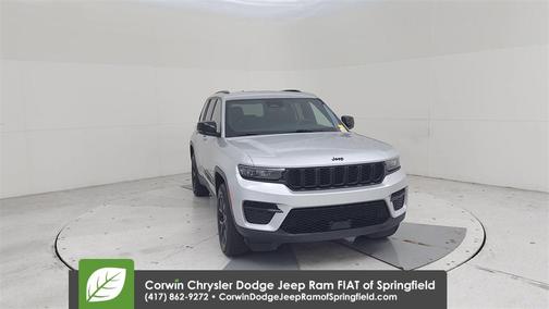 2024 Jeep Grand Cherokee Laredo
