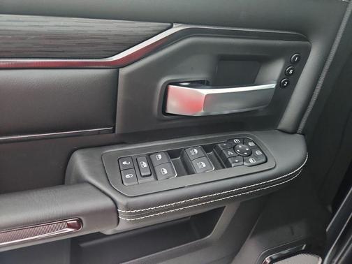 2026 RAM 2500 Rebel/Power Wagon