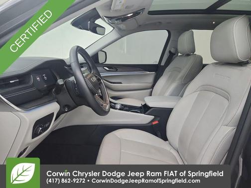 Metallic 2022 Jeep Grand Cherokee Overland