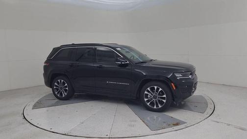 2025 Jeep Grand Cherokee Overland