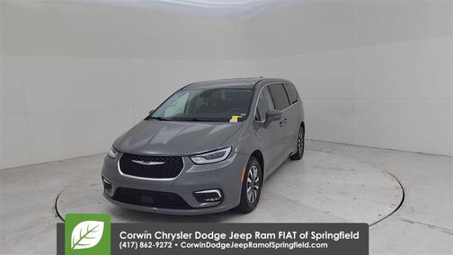 2022 Chrysler Pacifica Hybrid Touring L