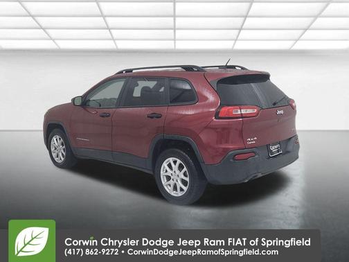 2017 Jeep Cherokee Sport