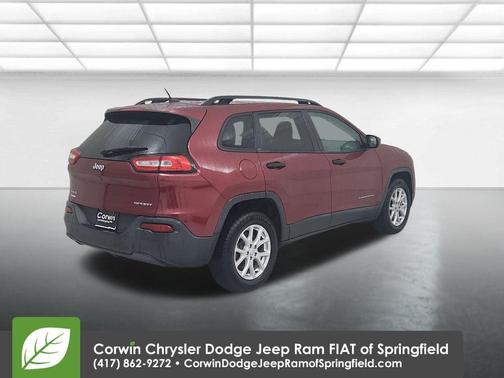 2017 Jeep Cherokee Sport