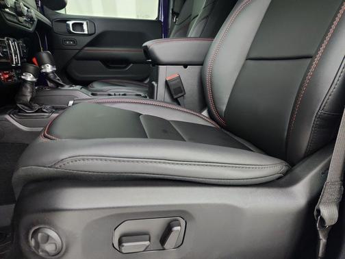 REIGN 2026 Jeep Wrangler 392