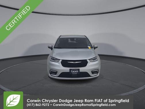 2023 Chrysler Pacifica Touring-L