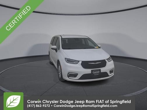 2023 Chrysler Pacifica Touring-L