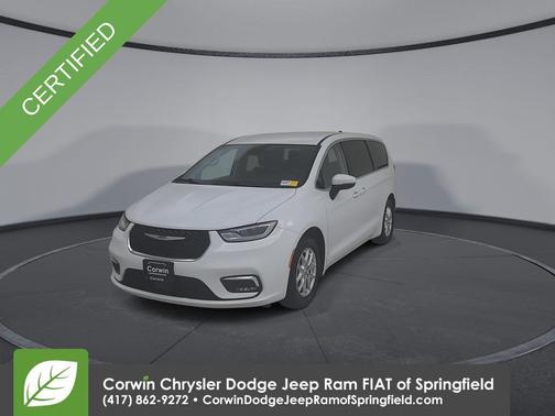 2023 Chrysler Pacifica Touring-L