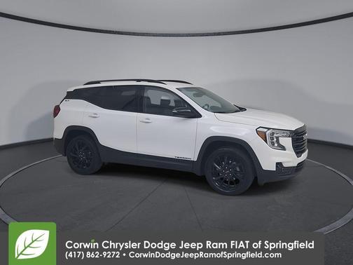 2023 GMC Terrain SLT