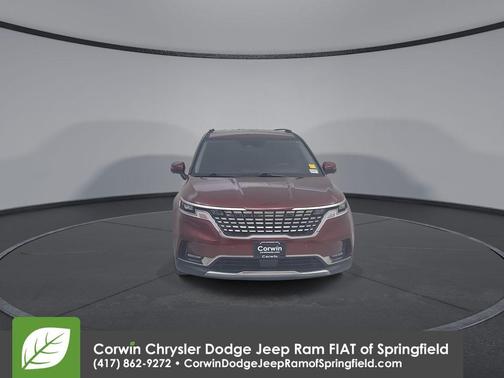 2024 Kia Carnival SX