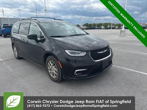 2022 Chrysler Pacifica Touring-L