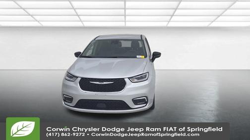 2024 Chrysler Pacifica Touring-L