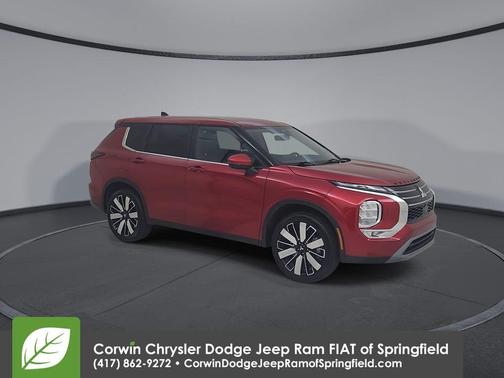 2025 Mitsubishi Outlander SE