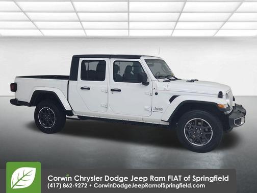 2023 Jeep Gladiator Overland